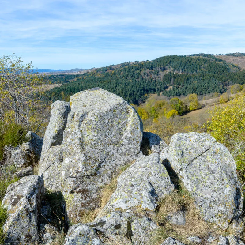 Randonnée PR126 La croix de la Vié — Pradelles