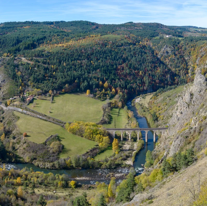 Randonnée PR392 Le Nouveau Monde — Saint-Haon