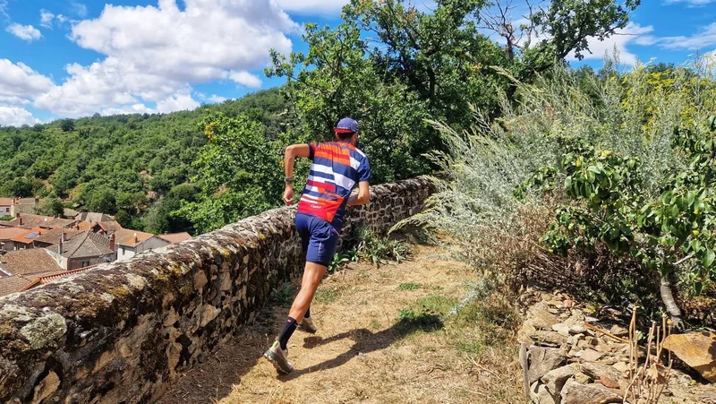 Trail T22 - Les Plaux — Auzon