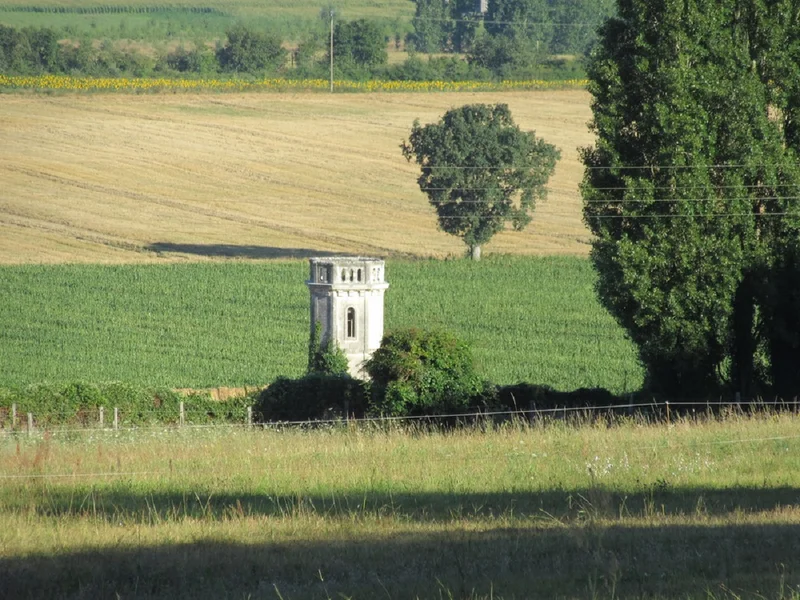 Randonnée Circuit de randonnée : Entre Blou et Neuillé — Blou