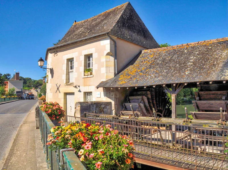 Randonnée La Fontaine Sacrée — Pont-de-Ruan