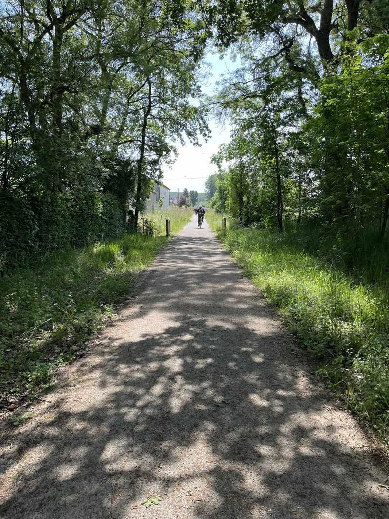 Vélo de route Voie verte Richelieu - Chinon : un itinéraire d'exception en Touraine - Circuit vélo n°57 — Richelieu