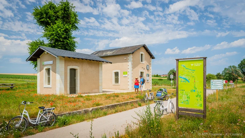 Vélo de route Entre vignes et Veude - Circuit vélo n°51 — Ligré