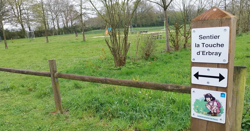 Vélo de route Sentier de la Touche d'Erbray · Erbray