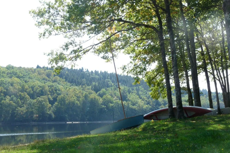 Randonnée Entre lac et étang · Saint-Hilaire-les-Courbes