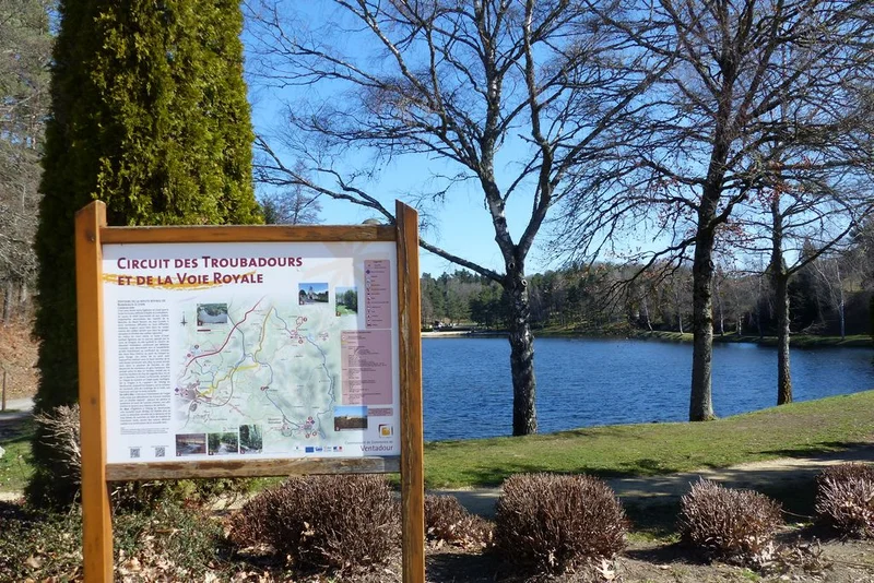 Randonnée Du lac du Deiro à Las Vergnas · Égletons