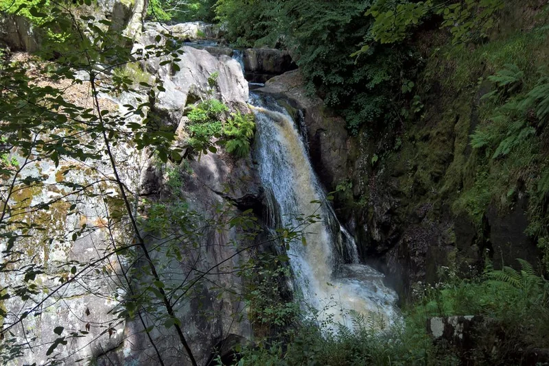 Randonnée Saut de la Virole · Lestards