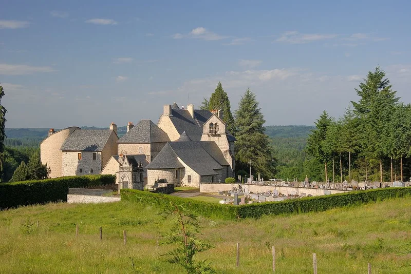 Randonnée Le mystère de l’Étang Noir — Saint-Victour