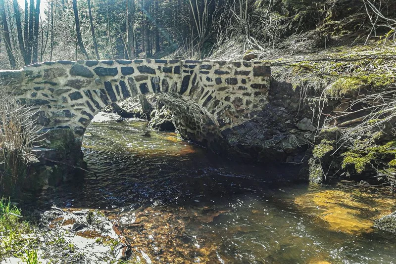 Randonnée Le pont romain — Merlines