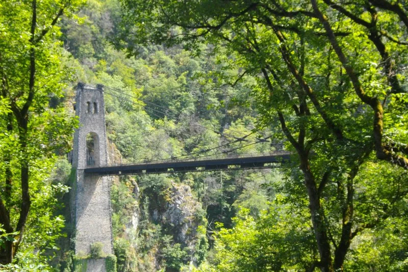 Randonnée Le Jardin de Firmin - Viaduc des Rochers Noirs — Soursac