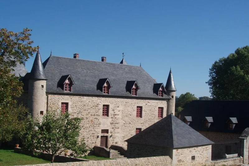 VTT Les Châteaux — Sornac