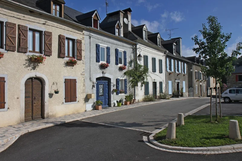 Randonnée Le circuit patrimoine de la bastide de Rébénacq — Rébénacq