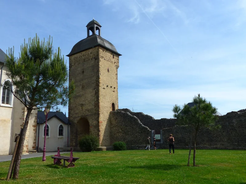 Randonnée Pontacq : Un patrimoine au fil de l'eau — Pontacq