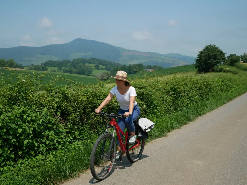 Vélo de route Saint-Jean-Pied-de-Port, retour vers le passé — Iholdy