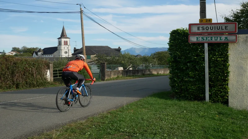Vélo de route Route N°9 - La Madeleine (col de Sustary) — Oloron-Sainte-Marie