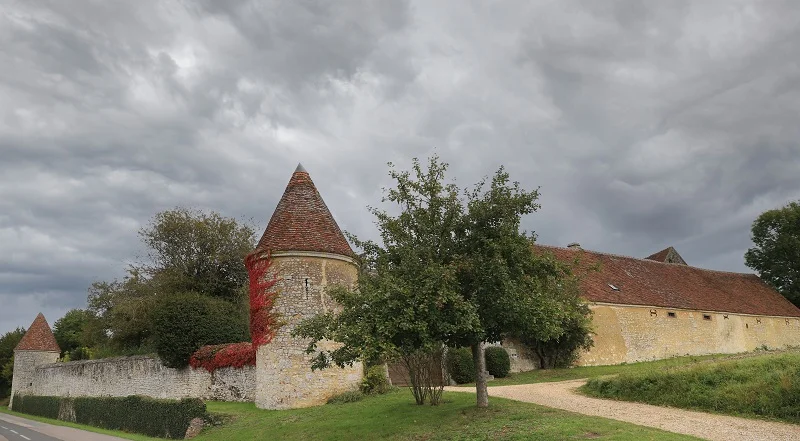 Randonnée La sentinelle de Commeauche - Randonnée à pied dans le Perche — Cour-Maugis sur Huisne