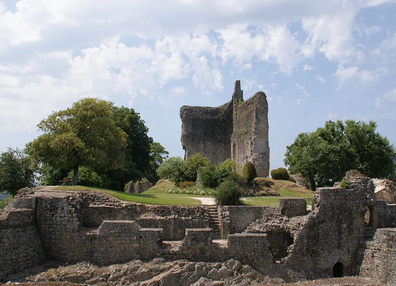 Randonnée Domfront circuit du Château Site Monts et Marches — Domfront