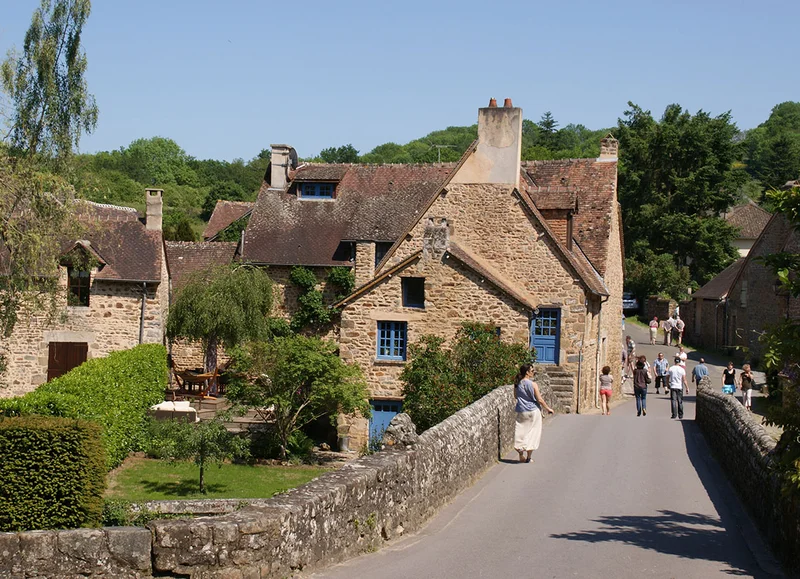 Randonnée Saint-Céneri sur le Motif - Site Monts et Marches — Moulins-le-Carbonnel