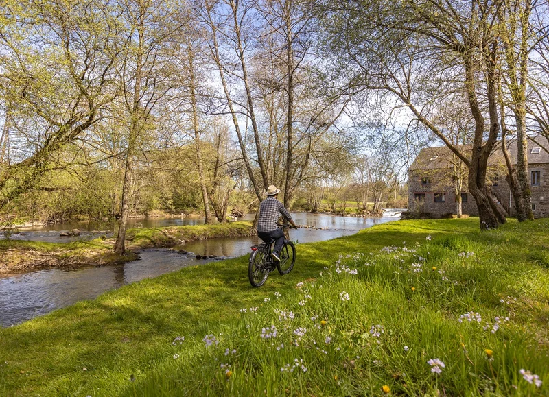 Vélo de route L'Etre de nos moulins à vélo — Saint-Mars-d'Égrenne