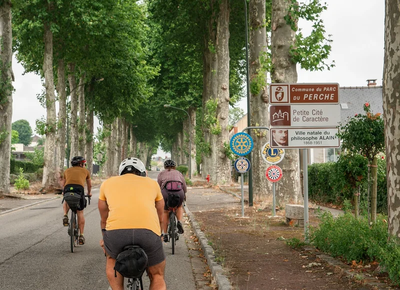 Vélo de route Le Perche à vélo — Sablons sur Huisne