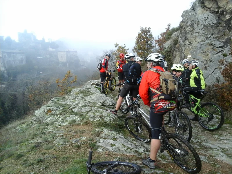 VTT VTT n°8 - Les Gorges de Malleval - Difficulté rouge (VTTAE bleu) — Chézenas