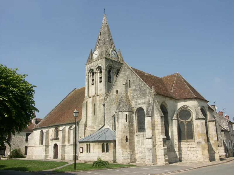Randonnée Du village à la forêt et au temple caché — Villers-Saint-Frambourg-Ognon