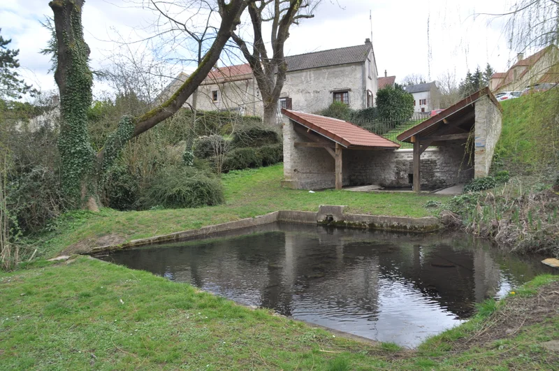 Randonnée Sentier du patrimoine de Oinville-sur-Montcient — Oinville-sur-Montcient