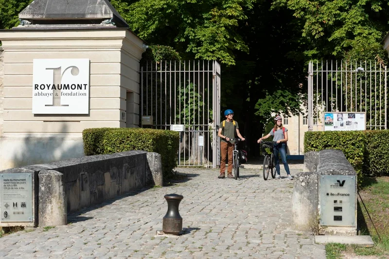 VTT V4, de petites routes en chemins, une boucle vers Royaumont — Luzarches