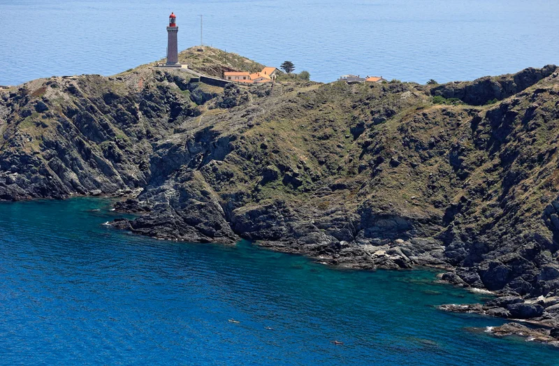Randonnée (E 12-Sentier Littoral/guide 2022) Office de Tourisme de Port-Vendres - Paulilles — Port-Vendres