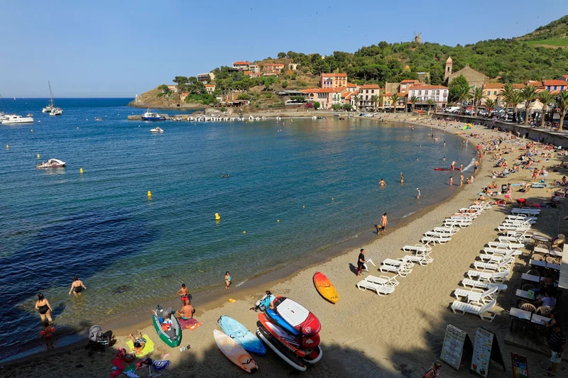Randonnée Des contreforts de la Côte Vermeille au sentier littoral — Collioure