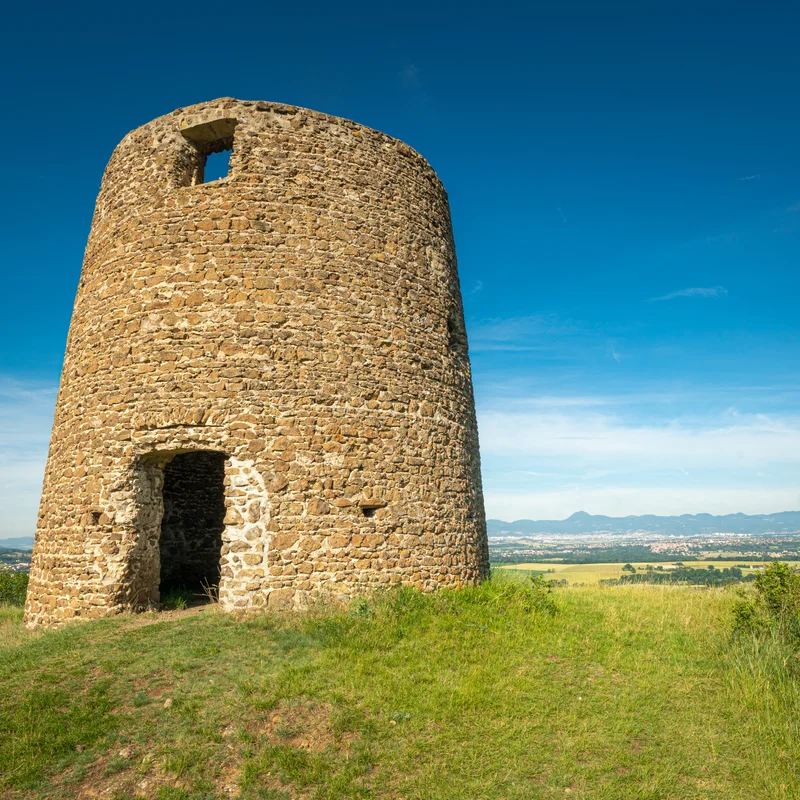 Randonnée La tour de Courcourt — Seychalles