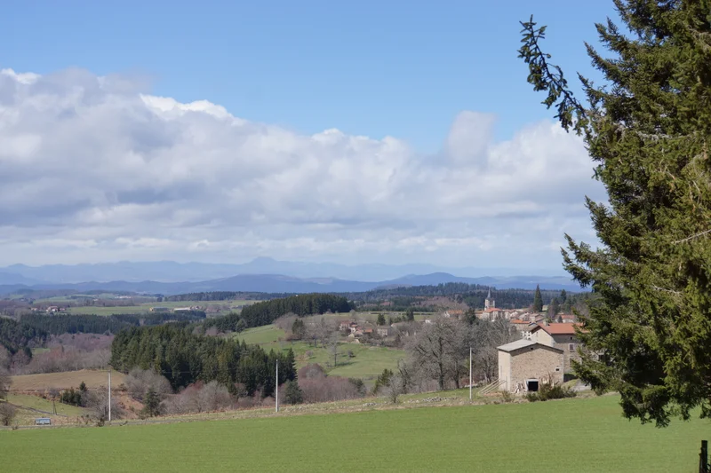 Randonnée Le château de la Fayette — Aix-la-Fayette
