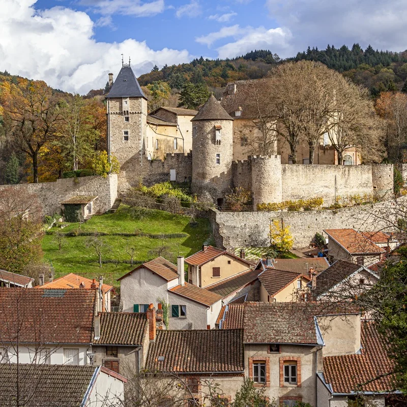 Randonnée Le circuit "Castel-Ondon", chemin de l'Histoire du bourg — Châteldon