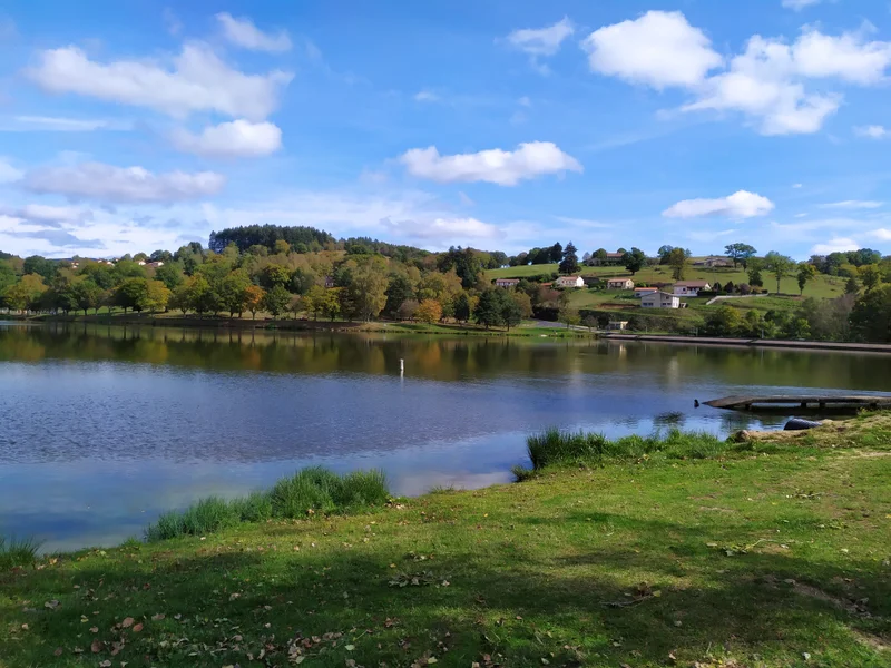 Randonnée Vers la croix de Séra — Saint-Rémy-sur-Durolle