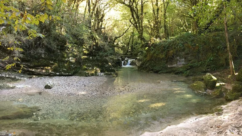 Randonnée Les gorges de la Drevenne — Rovon
