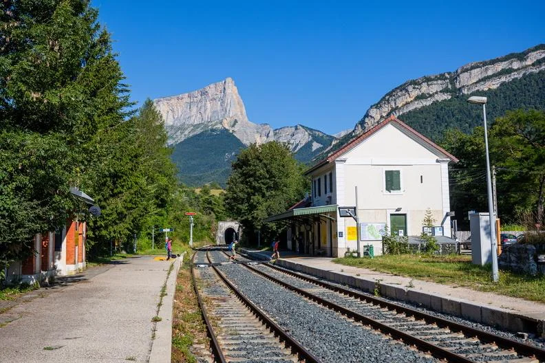 Randonnée Rando Train : les facettes du Mont Aiguille · Clelles