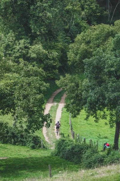 VTT N°90 - Autour de Châtel-Montagne - Espace VTT-FFC Vichy Montagne — Châtel-Montagne