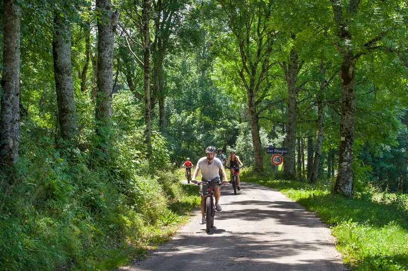 VTT Parcours VTT - Liaison GTJ / gare de Bellegarde — Giron