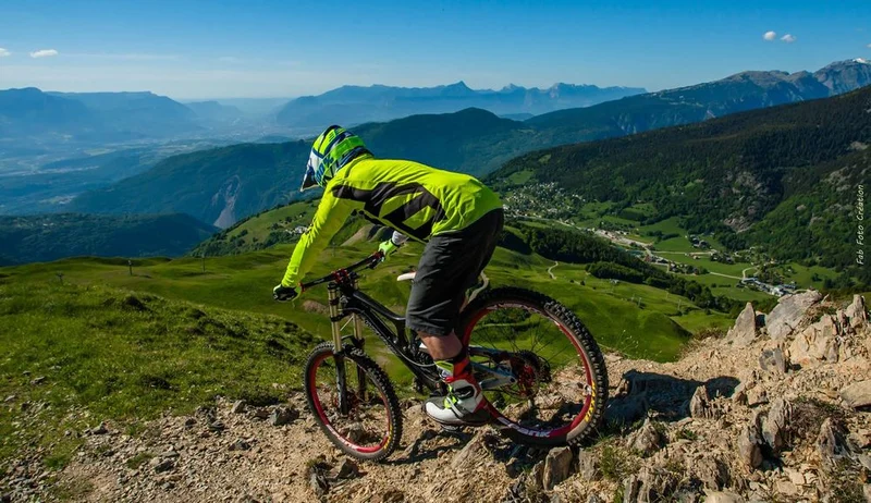 VTT N°20 Col du Parché - Boucle VTT — Pierre-Châtel