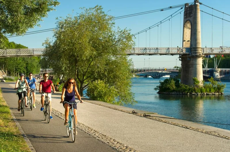 Vélo de route ViaRhôna à vélo - Étape 10 - Lyon > St-Romain-en-Gal / Vienne — Lyon
