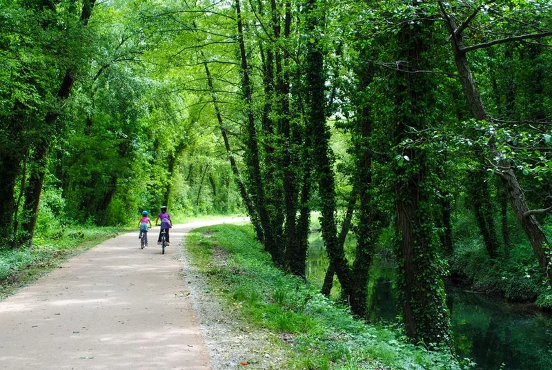 Vélo de route Dolce Via de La Voulte-sur-Rhône à Les Ollières-sur-Eyrieux — La Voulte-sur-Rhône