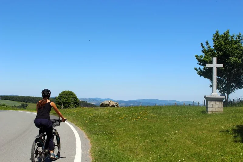 Vélo de route Parcours du col de la Croix Casard à vélo — Néronde