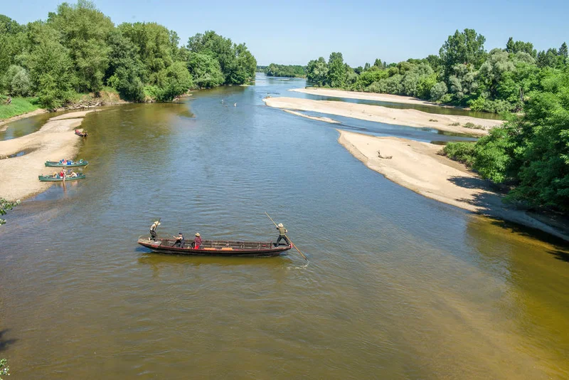 Vélo de route Via Allier à vélo - Étape 02 - Sancoins > Le Veurdre — Sancoins
