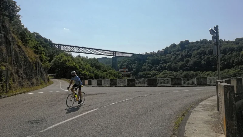 Vélo de route Circuit des Combrailles - Autour du plan d'eau des Fades-Besserve (boucle cyclo n°1) — Les Ancizes