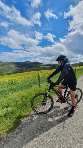 Vélo de route Terres vallonnées, chargées d'Histoire — Alboussière