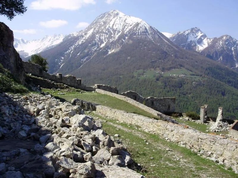 Randonnée Le fort de la Croix de Bretagne — Villar-Saint-Pancrace