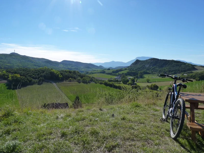 VTT Larra (VTT) — Rambaud