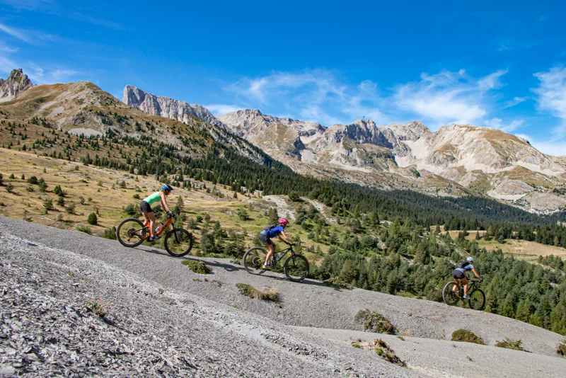 VTT Bois rond et pied de Faraut (VTT n°15 Noir) (0) — Le Dévoluy