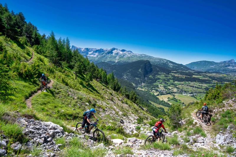 VTT Tour du Dévoluy, côté Est, Etape 1 (VTT) (0) — Le Dévoluy