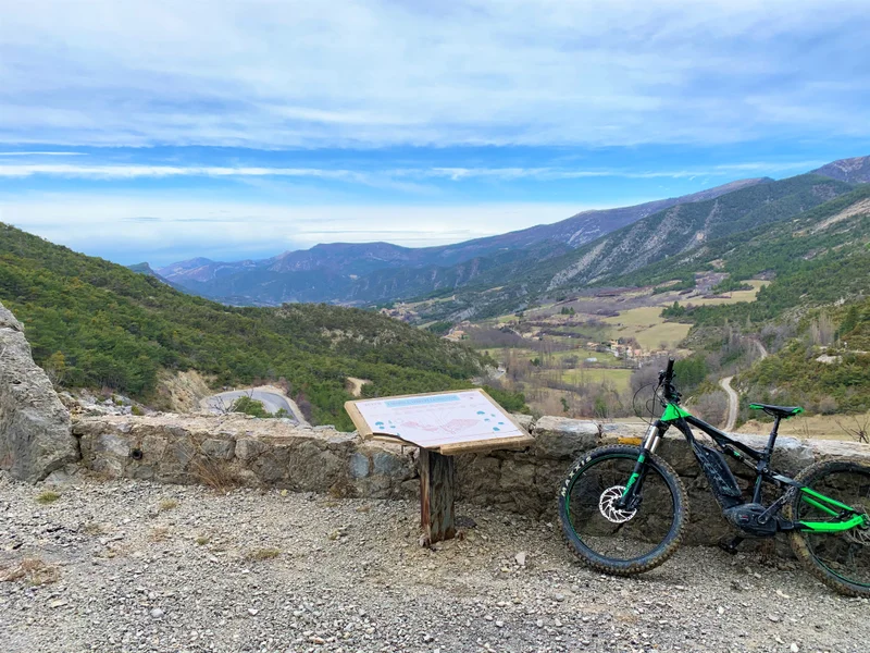 VTT Les ruines de Maraysse à VTT (N°4) · Valdoule